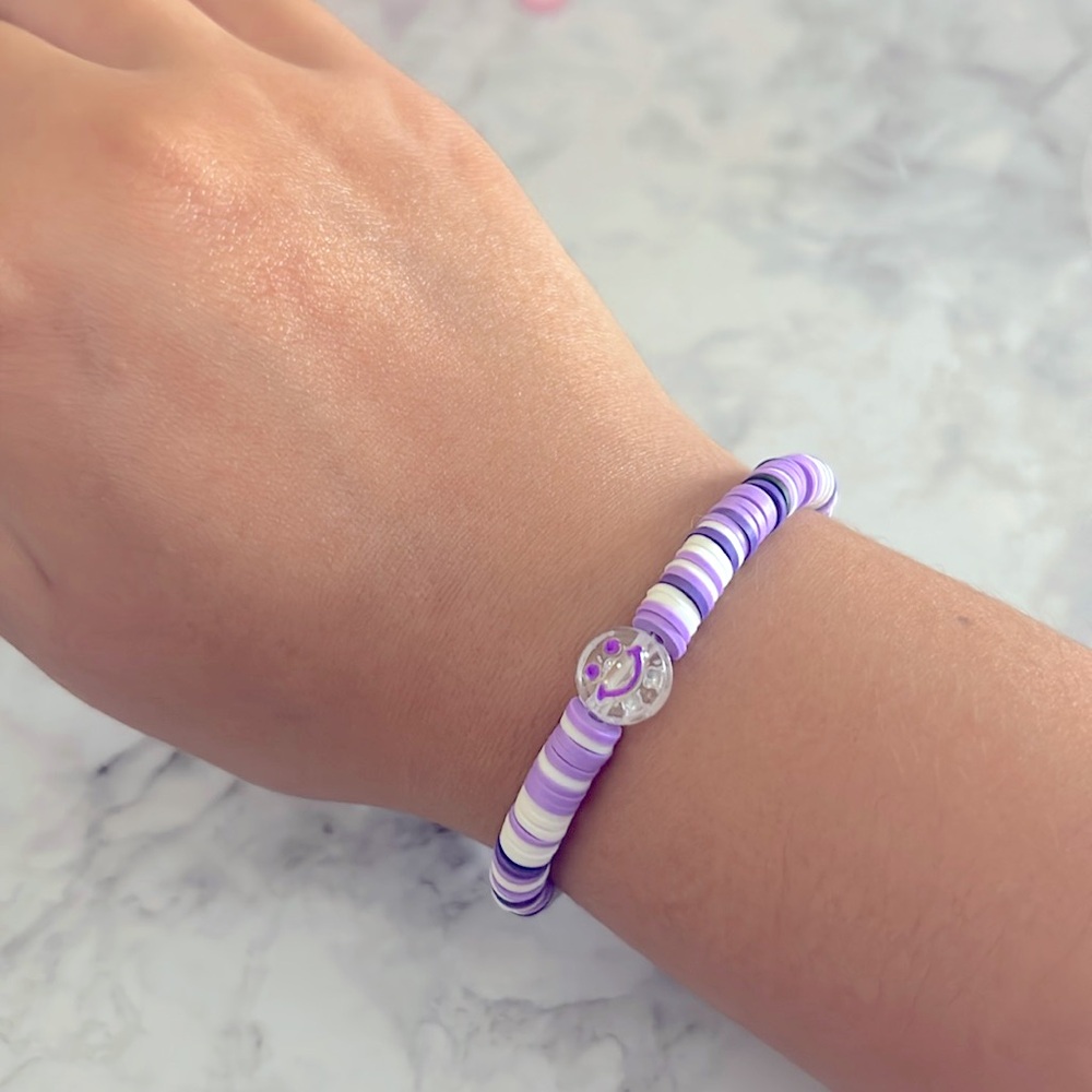 PURPLE SMILEY CLAY BEAD BRACELET!